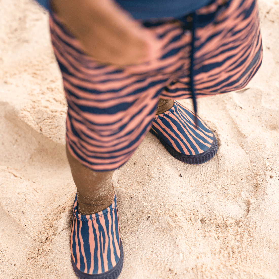 zwembroek-vibrant-stripes-swim-essentials-1